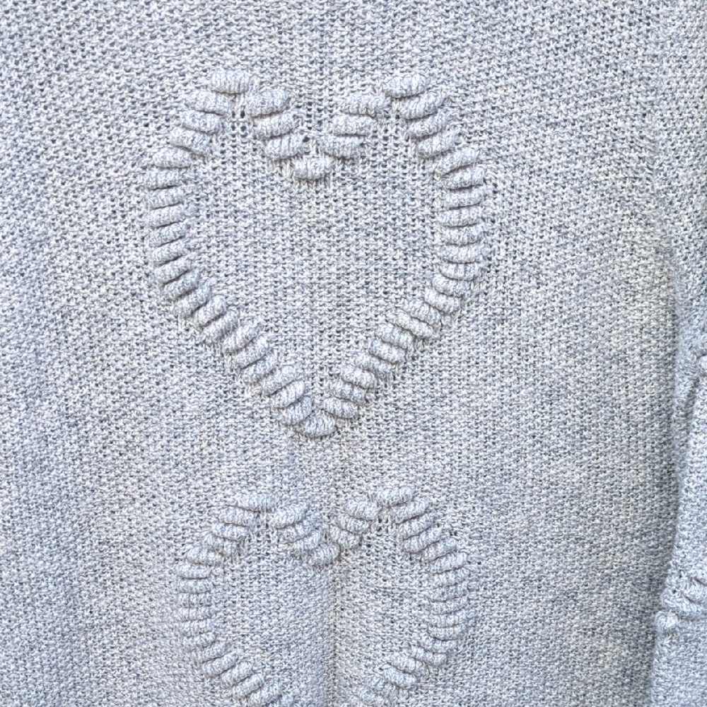 Lauren Conrad heart boucle sweater in a light gray or marled gray color. XL - Picture 4 of 10